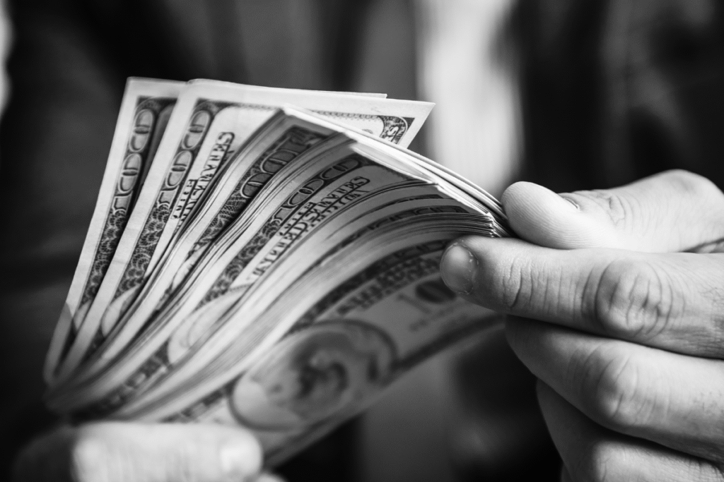 الثقافة المالية والادخار