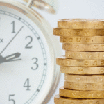 الفرق بين الادخار والاستثمار